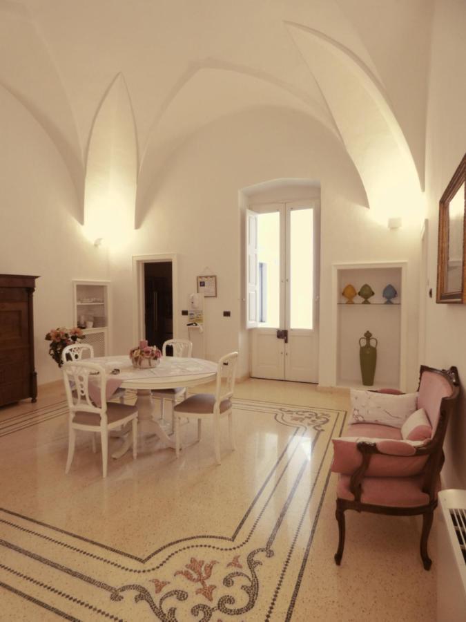 Palazzo Casto Relais Hotell Taviano  Eksteriør bilde